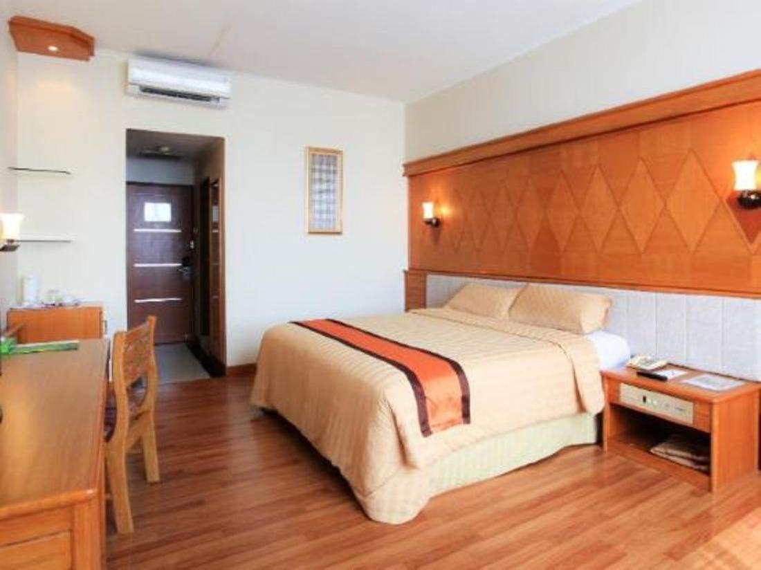 Mutiara Merdeka 4* Pekanbaru