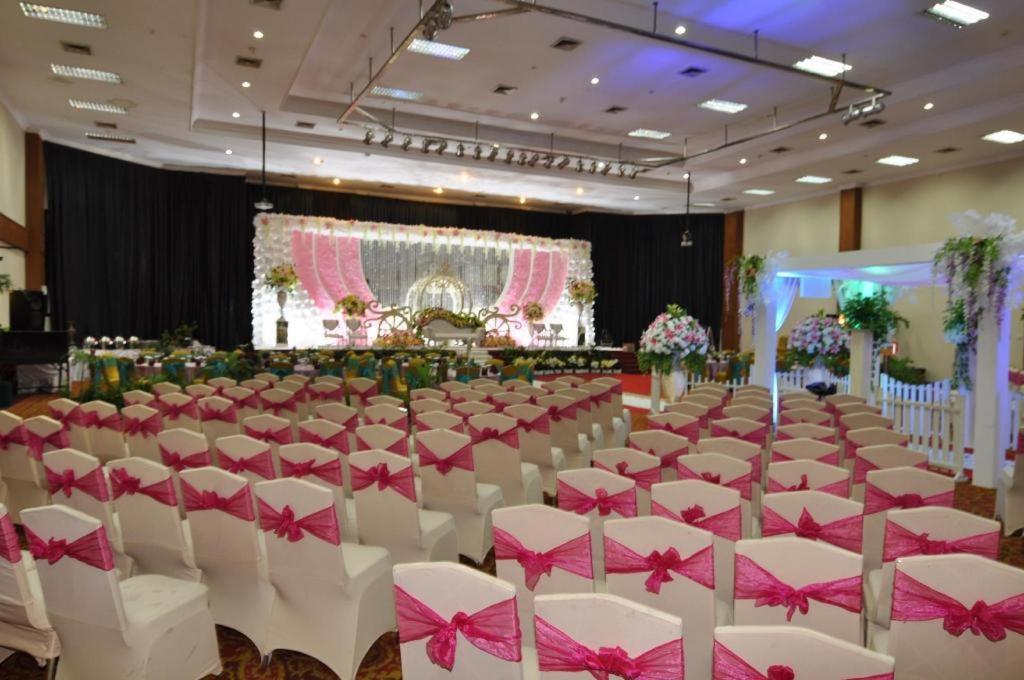 Mutiara Merdeka 4* Pekanbaru